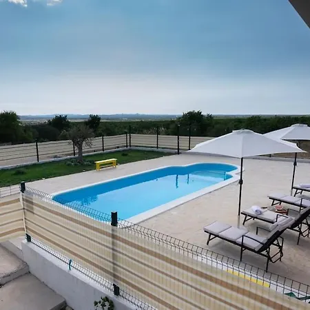 Kuca Za Odmor M&j Villa *