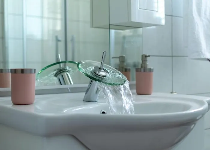 Вилла Kuca Za Odmor M&j S Grijanim Bazenom Бенковац