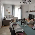 Kuca Za Odmor M&j S Grijanim Bazenom بنكوفاتش