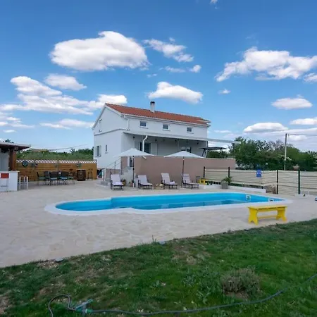 Kuca Za Odmor M&j * Benkovac